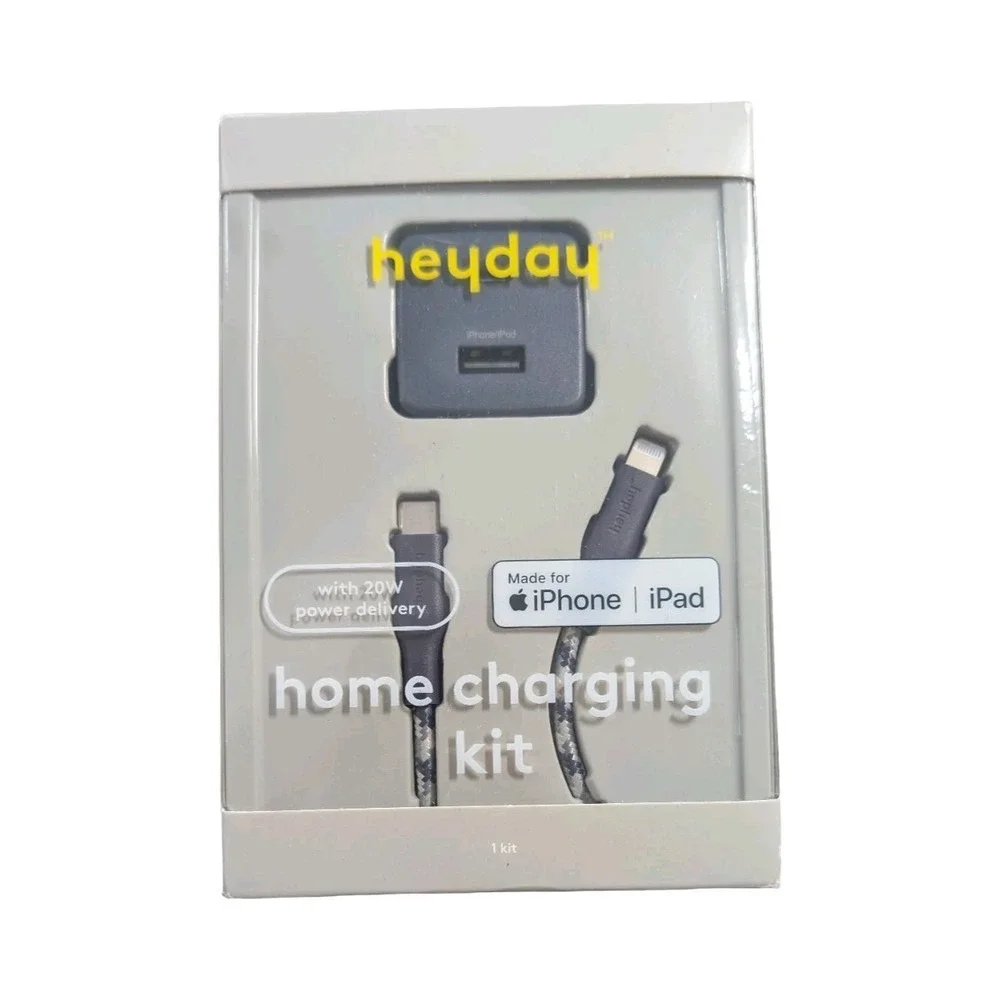Cc7-N‎ 6' Heyday Lighting to USB-C Power Delivery - Home Charging Kit- Navy